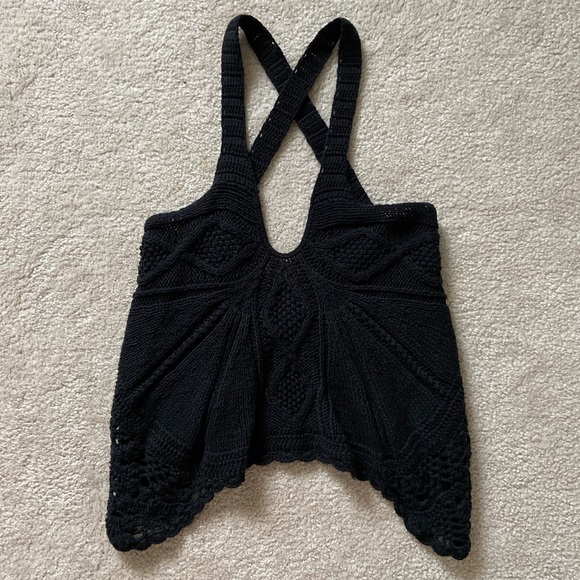 Cropped Crochet Top - Picture 3 of 9